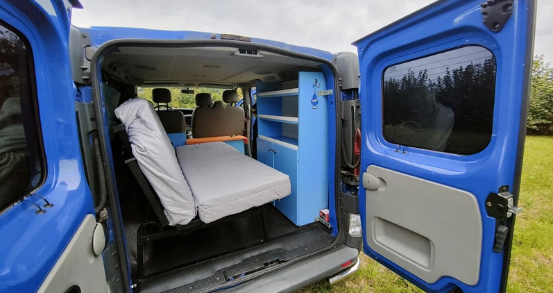 Renault Trafic cena 27777 przebieg: 283800, rok produkcji 2004 z Ropczyce małe 352